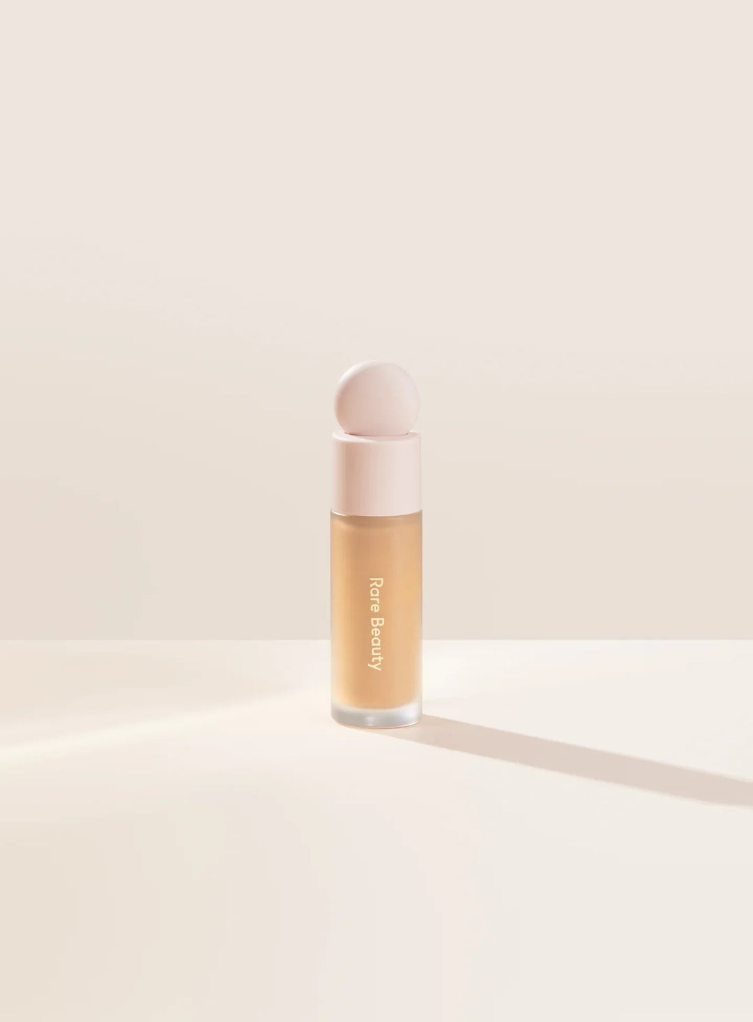 Liquid Touch Brightening Concealer 210N Rare Beauty