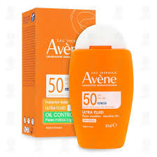 Protector Solar Ultra Fluid Oil Control FPS50 Avene